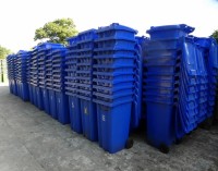 Gmina zakupi pojemniki na odpady komunalne